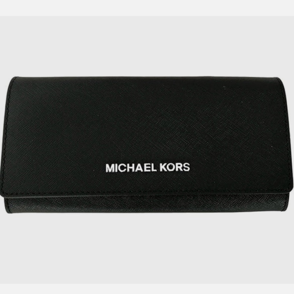 NWT Michael Kors Jet Set Travel Carryall Wallet Black Saffiano Leather